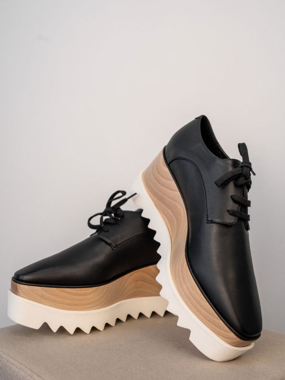 NWT STELLA MCCARTNEY ELYSE BLACK FAUX LEATHER WOODEN PLATFORM SNEAKERS